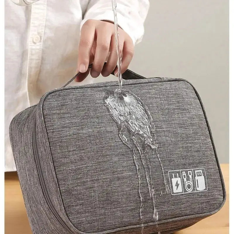 Bolsa Impermeável Organizadora de Cabos de Dados